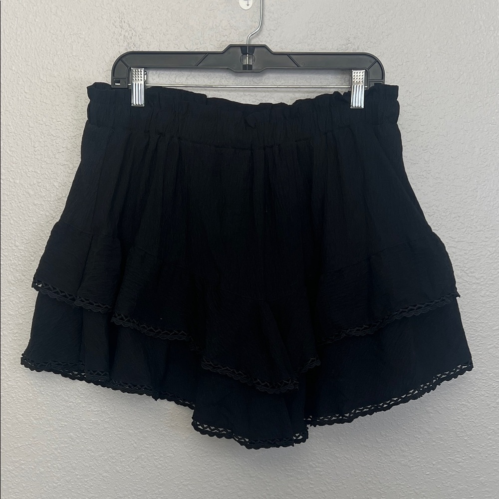 Women’s Ruffle Tiered Lace Trim Pull On Skort Black Size 2XL